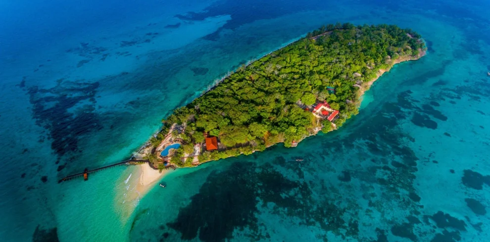 Mnemba island from zanzibar one of the lovely safari in serengeti wildlife safaris